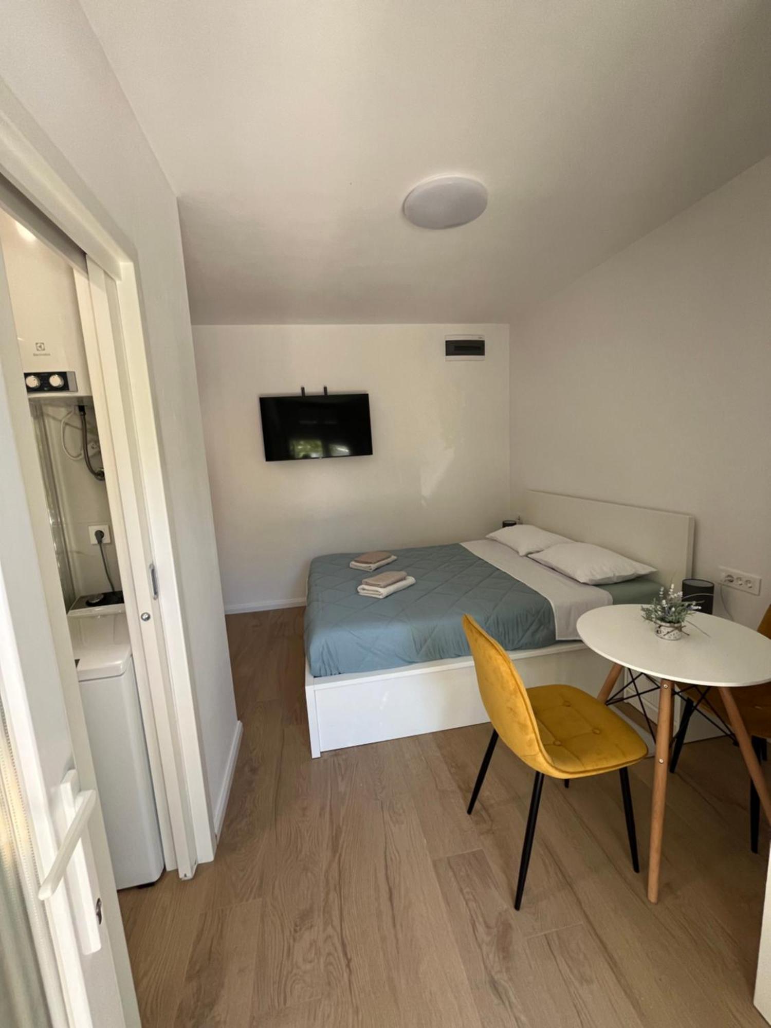 Green Oasis For Two, 30 Meters From Sea Διαμέρισμα Ζαντάρ Εξωτερικό φωτογραφία